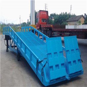 移動式登車橋