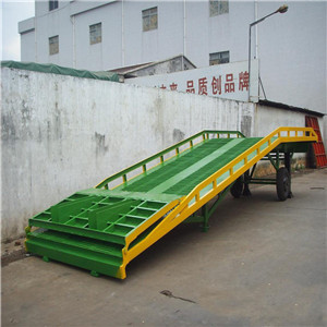移動式登車橋